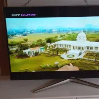 تلویزیون کاملآ سالم و تمیز