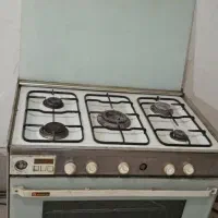 اجاق گاز پنج شعله فردار درب‌دار