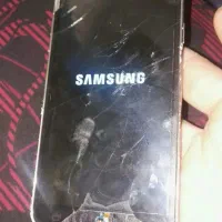 گوشی خراب و از کار افتاده