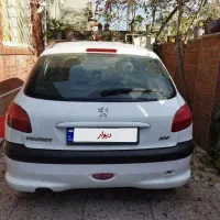 ۲۰۶ مدل ۹۰ سالم