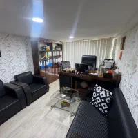 استخدام مدیر و متصدی امور دفتری