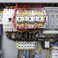 برقکار صنعتی (برق قدرت)