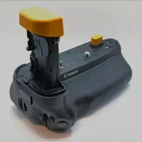 باتری گریپ اورجینال کانن R و کیج SmallRig|دوربین عکاسی و فیلم‌برداری|تهران, جمهوری|دیوار