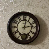 ساعت دیواری