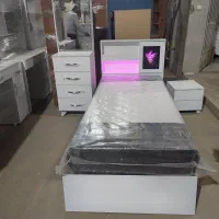 تختخواب پروانه صورتی