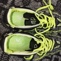 کتونی فوتبال چمن|تجهیزات ورزشی|رودسر, |دیوار