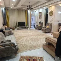 منزل-ویلایی-3خوابه-دو-طبقه-دربه-ساختمان