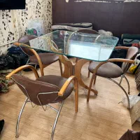 میز غذاخوری