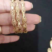 النگو طلا زیبا و تمیز