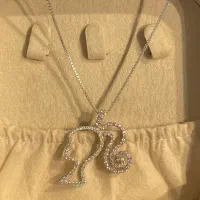 اویز پلاک نقره جواهری با نگین صورتی