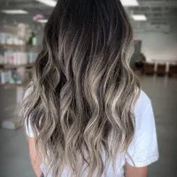 رنگ مو|خدمات آرایشگری و زیبایی|جلفا, |دیوار