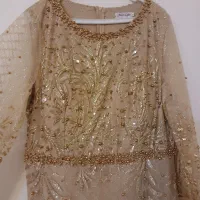 لباس زنانه|لباس|رودهن, |دیوار