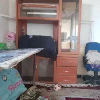 یک عدد میز تلویزیون و جاکفشی بفروش می رسد