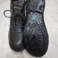 کفش کار نیم بوت با رویه چرم سایز ۴۶ و ۴۵|کیف، کفش، کمربند|تهران, شهمیرزادی|دیوار