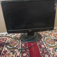 مانیتور|تلویزیون و پروژکتور|نی‌ریز, |دیوار