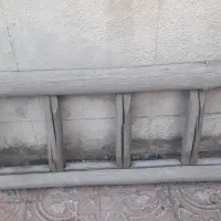 نردبان چوبی