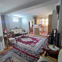 ۹۰متری / پارکینگ دار / غرق در نور