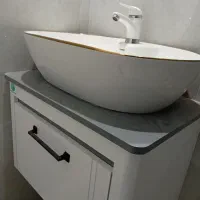 روشویی دورطلایی با کمد شیک نو نو