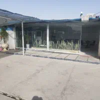 منشی کافه کارواش همراه با بیمه