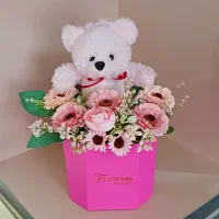 عروسک  باکس گل و عروسک  قاب عکس زیر قیمت