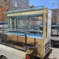 خرید وفروش انوع  یخچال های صنعتی خراب وسالم