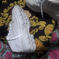 کفش ترکان ساق بلند و پاشنه بلند در طراحی زیبانو