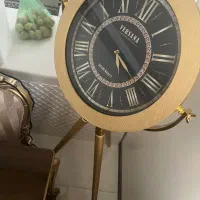 ساعت ایستاده