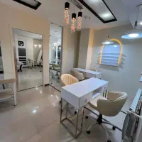 اجاره لاین های زیبایی|خدمات آرایشگری و زیبایی|اصفهان, گلزار|دیوار