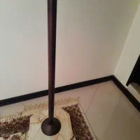 جالباسی ایستاده|بندرخت و رخت‌آویز|مشهد, هفت تیر (حافظ)|دیوار