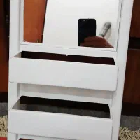 جا صابونی وسایل داخل حمام