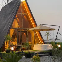 کلبه تک خواب با جکوزی جنگلی نور