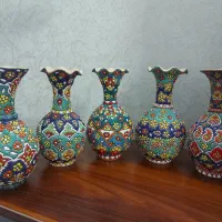 گلدان میناکاری سفالی در طرح و رنگهای مختلف