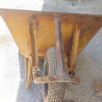 فرغون و ارابه ی مناسب دست فروشی .و پروفیلی وضخیم