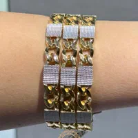 النگو طلاهما۱