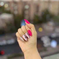 اموزش و خدمات کاشت ناخن