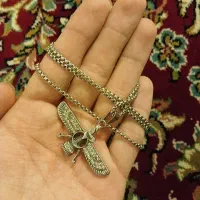 گردنبند فروهر