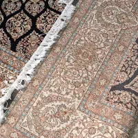 ۲ تخته فرش (۹ متری . هفتصد شانه) میشه گفت نو .|فرش|قروه, |دیوار