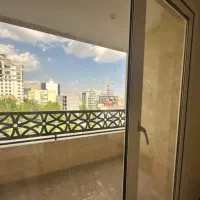 ۲۰۰ متر/ویو ابدی پارک/نوساز/۲پارکینگ