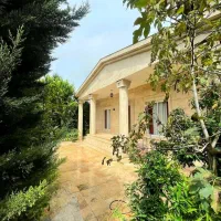 باغچه-ویلا-240متر-ویلایی-خاص-با-فاصله-کم-تا-ساحل