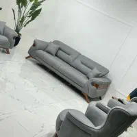 مبل.     مهلبانی