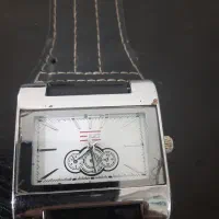 ساعت های زیبا سالم  250 و 300|ساعت|خوی, |دیوار