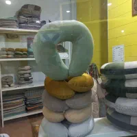 بالشتک بالشت بالش نشیمنی دونات بالشتک گردنی بالشت|رختخواب، بالش، پتو|سقز, |دیوار