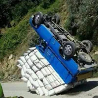 نیسان بار همه جا  هر باری  با کارگر منصف