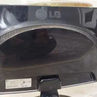 مانیتور ۱۹ اینچ LG الجی کاملا سالم و بدون شکستگی