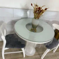 مبل هفت نفره و میز نهارخوری دو نفره|مبلمان خانگی و میز عسلی|قرچک, شهرک گلها|دیوار