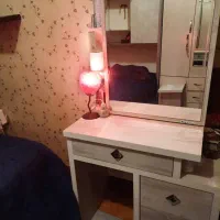 کمد.تخت.اینه .کشو|تخت و سرویس خواب|کرج, کوی زنبق|دیوار