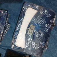 کیف|کیف، کفش، کمربند|قم, بکایی|دیوار