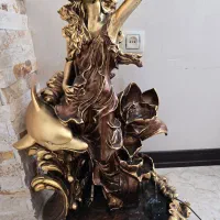 آبنما مجسمه بزرگ