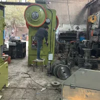 تراشکار ماهر و نیمه ماهر