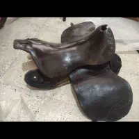 زین قدیمی اصل فروشی|اسب و تجهیزات اسبسواری|تیران, |دیوار